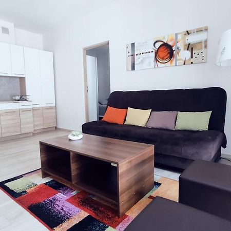 Pilsudskiego 11 By Homeprime Krakow Exterior photo